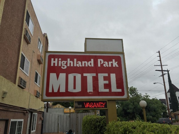 Highland Park Motel image 2